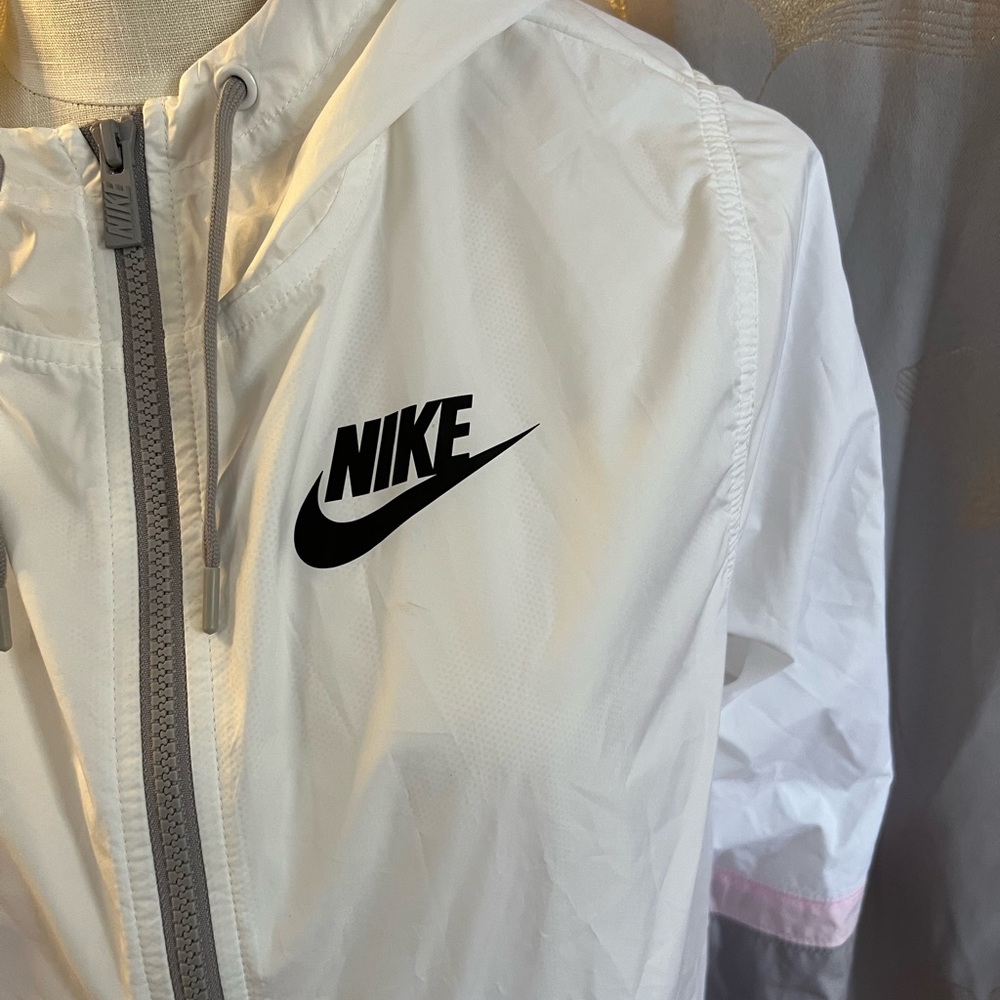 Nike windbreaker - Picture 2 of 5